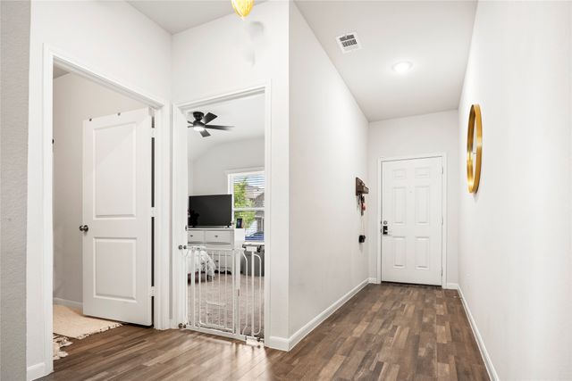 3640 Chestnut Oak Drive, Dallas, TX 75253