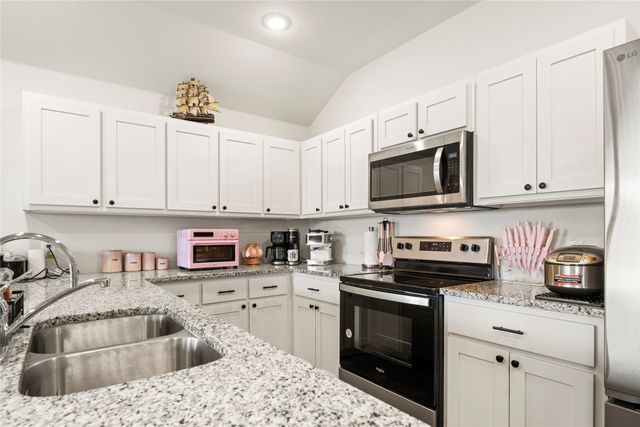 3640 Chestnut Oak Drive, Dallas, TX 75253