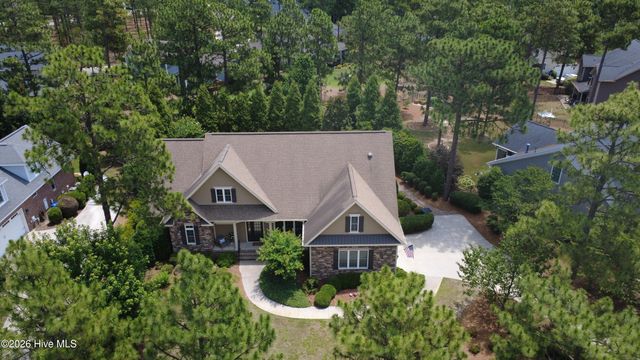 175 Wiregrass Lane, Southern Pines, NC 28387
