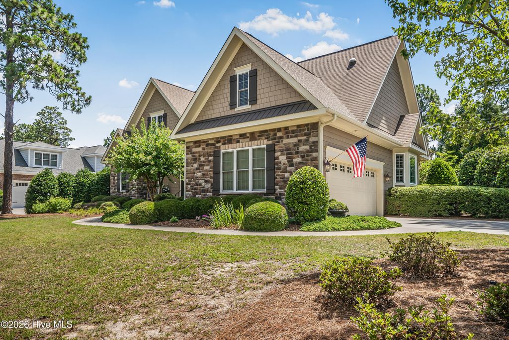 175 Wiregrass Lane, Southern Pines, NC 28387