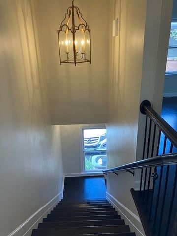 228 4th Ave N Apt 7, Franklin, TN 37064