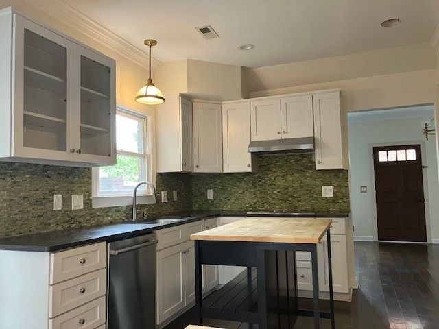 228 4th Ave N Apt 7, Franklin, TN 37064