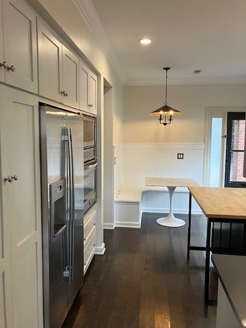 228 4th Ave N Apt 7, Franklin, TN 37064