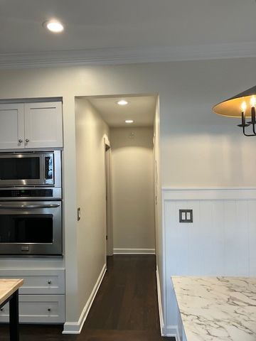 228 4th Ave N Apt 7, Franklin, TN 37064
