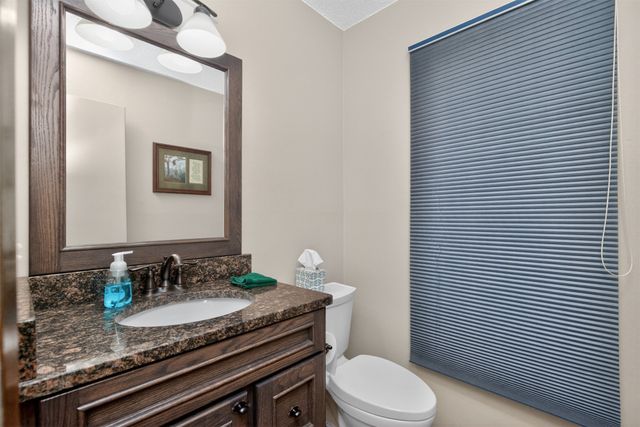 3309 Eula Drive, Urbandale, IA 50322