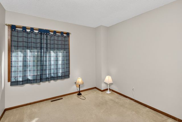 3309 Eula Drive, Urbandale, IA 50322