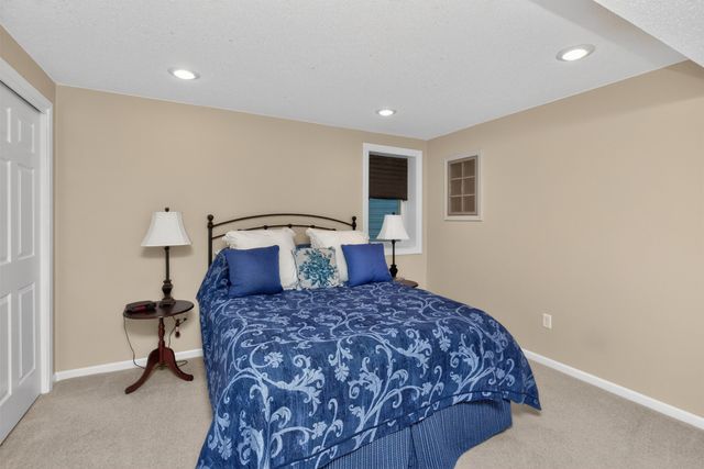 3309 Eula Drive, Urbandale, IA 50322