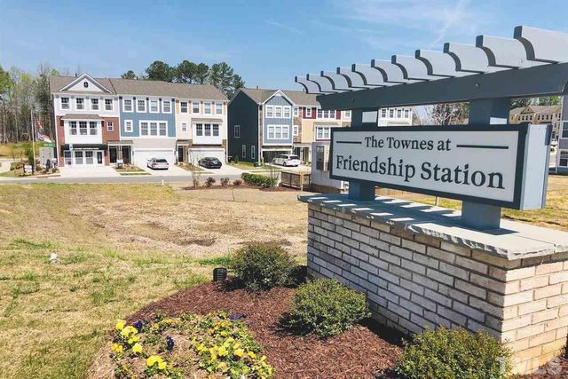 2881 Macintosh Woods Drive, Apex, NC 27502