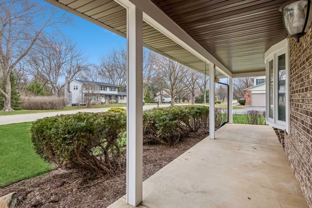 5017 Kenneth Drive, Crystal Lake, IL 60014