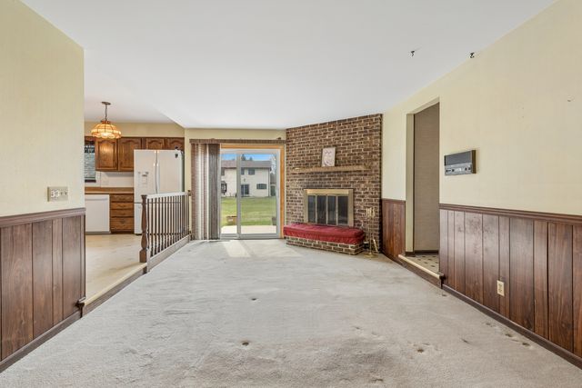 5017 Kenneth Drive, Crystal Lake, IL 60014