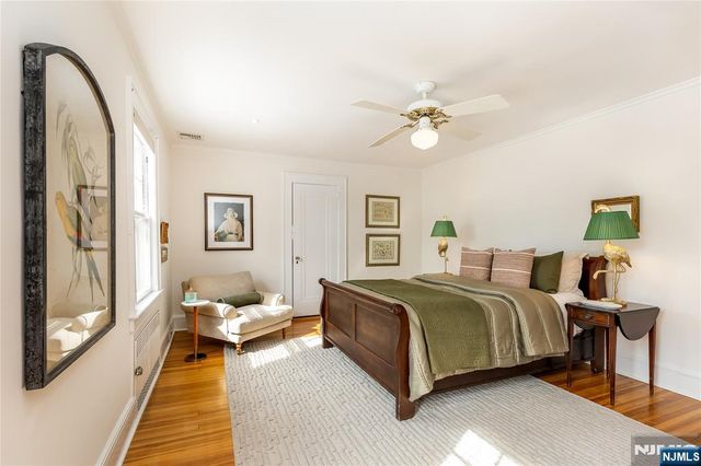 17 Mendl Terrace, Montclair, NJ 07042