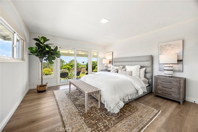 10311 Ladera Senda, North Tustin, CA 92705