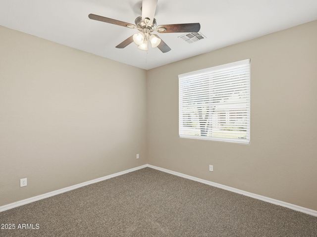 2251 S OSBORN Lane, Gilbert, AZ 85295