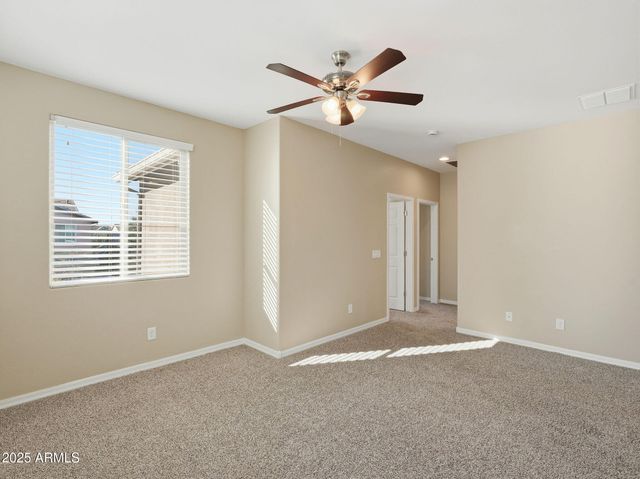 2251 S OSBORN Lane, Gilbert, AZ 85295