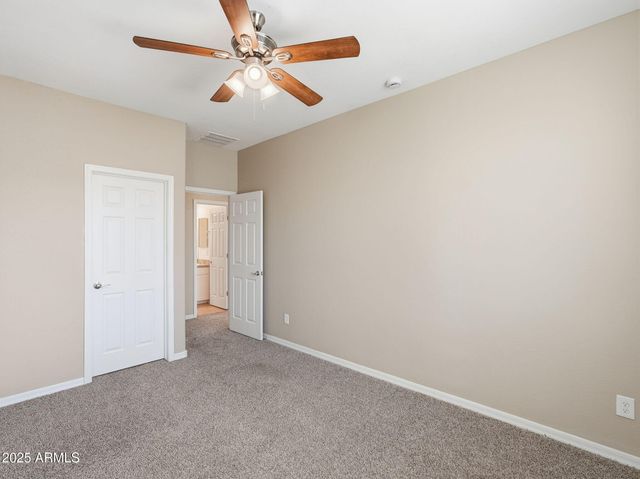 2251 S OSBORN Lane, Gilbert, AZ 85295