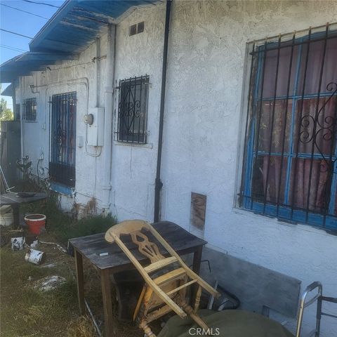 1209 W 90th Street, Los Angeles, CA 90044