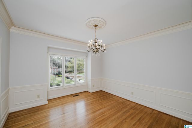 1009 LAKE POINT LANE, Hoover, AL 35244