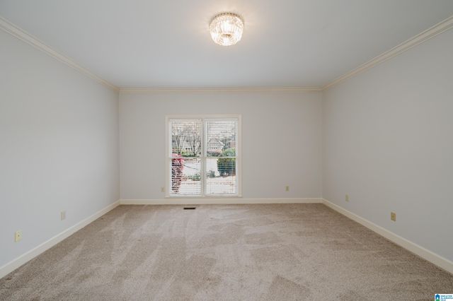 1009 LAKE POINT LANE, Hoover, AL 35244