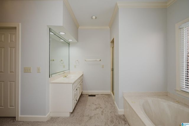 1009 LAKE POINT LANE, Hoover, AL 35244