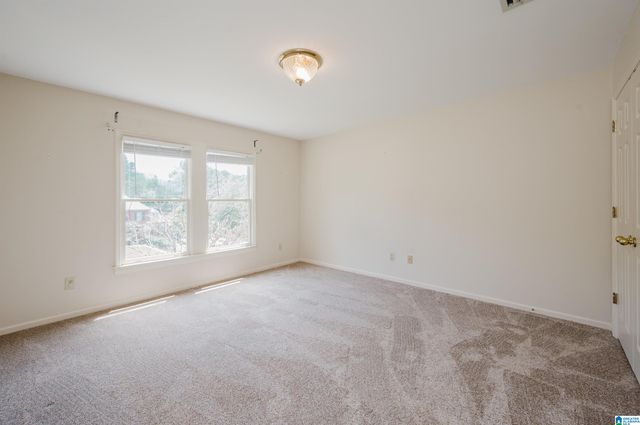 1009 LAKE POINT LANE, Hoover, AL 35244