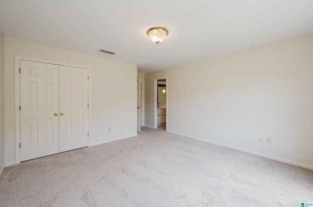 1009 LAKE POINT LANE, Hoover, AL 35244