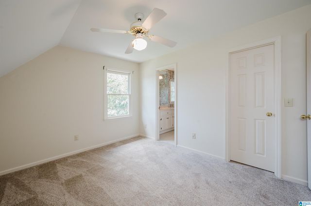 1009 LAKE POINT LANE, Hoover, AL 35244