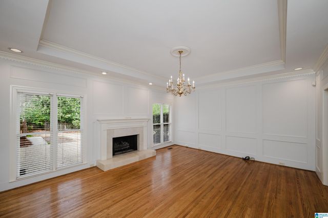 1009 LAKE POINT LANE, Hoover, AL 35244