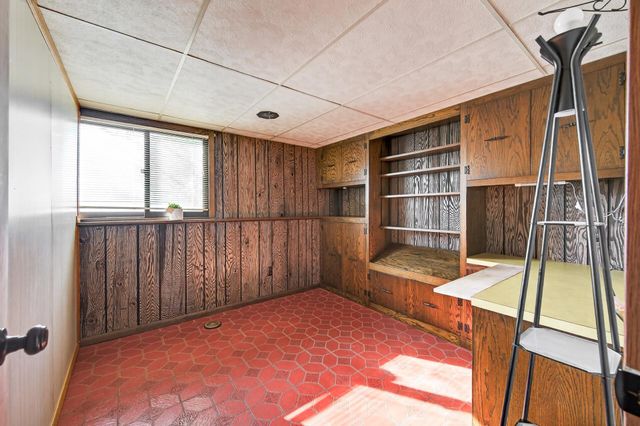 3512 Mcknight Road N, White Bear Lake, MN 55110