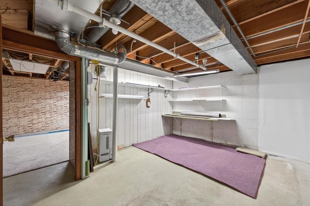 3512 Mcknight Road N, White Bear Lake, MN 55110