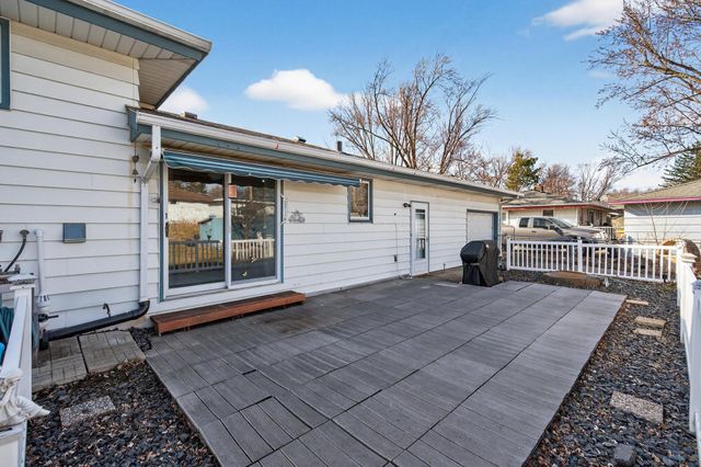 3512 Mcknight Road N, White Bear Lake, MN 55110