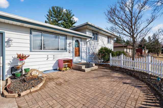 3512 Mcknight Road N, White Bear Lake, MN 55110