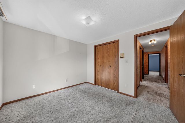18609 Beatrice Street, Clinton Township, MI 48036