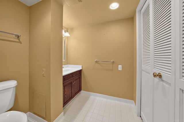 18609 Beatrice Street, Clinton Township, MI 48036