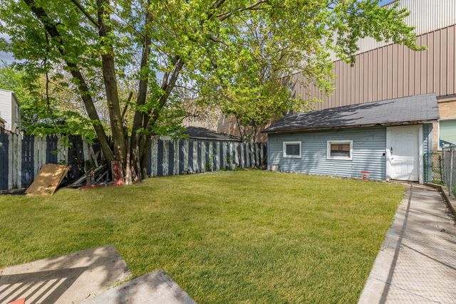 2208 W 54th Place, Chicago, IL 60609