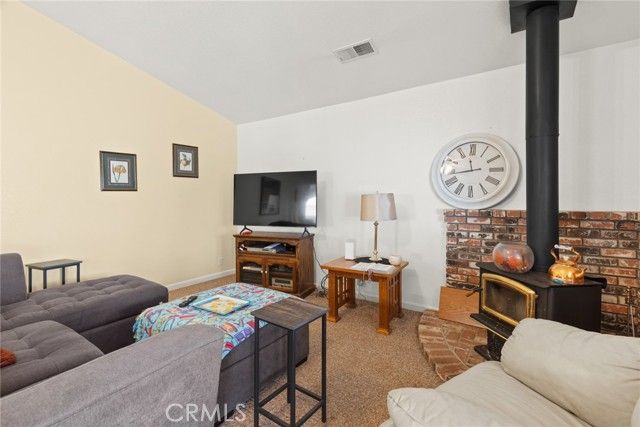 1917 Feather, Oroville, CA 95965