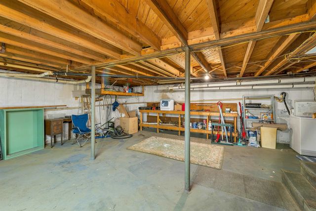 14 Arch Street, Northfield, NH 03276