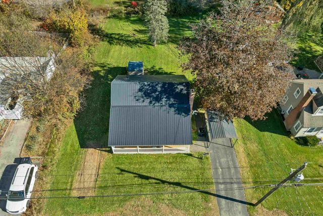 14 Arch Street, Northfield, NH 03276