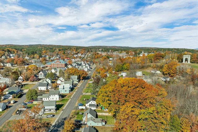 14 Arch Street, Northfield, NH 03276