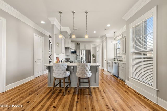 101 Mont De Marsan Drive, Lafayette, LA 70507