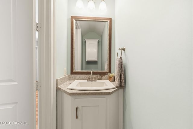 101 Mont De Marsan Drive, Lafayette, LA 70507