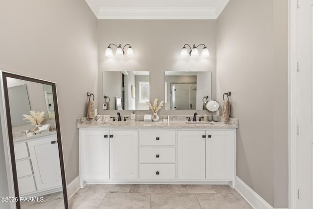 101 Mont De Marsan Drive, Lafayette, LA 70507