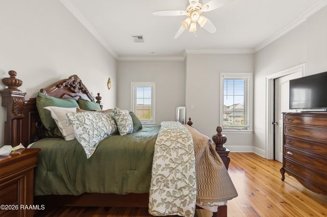 101 Mont De Marsan Drive, Lafayette, LA 70507