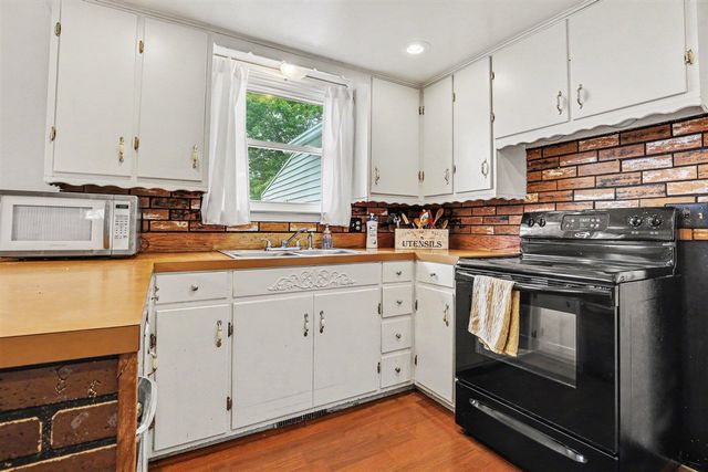 3835 96th Avenue, Zeeland, MI 49464
