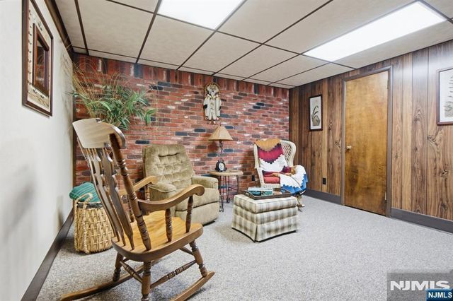 5-22 Hazel Place, Fair Lawn, NJ 07410