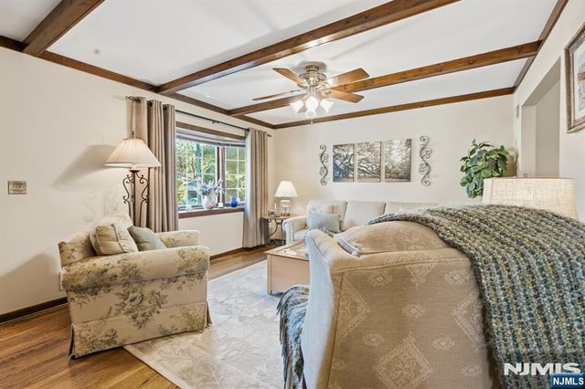 5-22 Hazel Place, Fair Lawn, NJ 07410