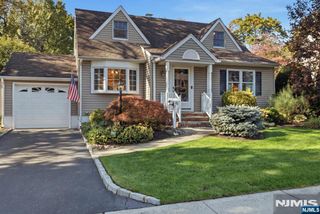 5-22 Hazel Place, Fair Lawn, NJ 07410