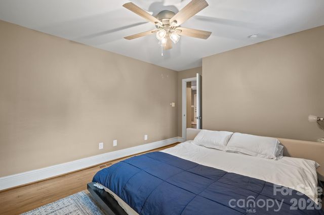 1812 Van Buren Avenue, Charlotte, NC 28216