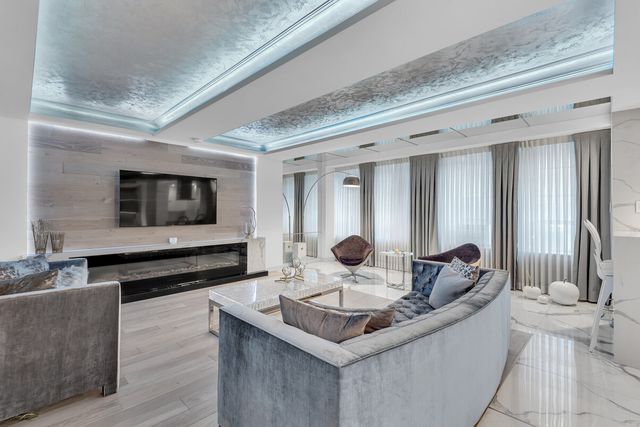 340 W 57th St Apt 2I, New York City, NY 10019