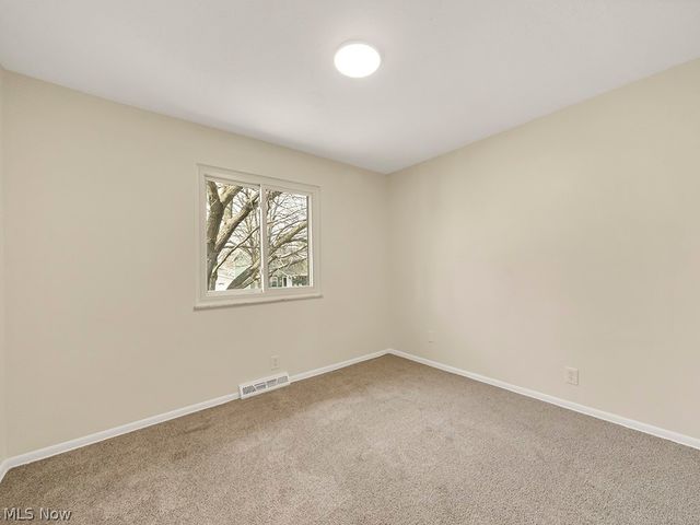 2977 Gale Road, Willoughby, OH 44094