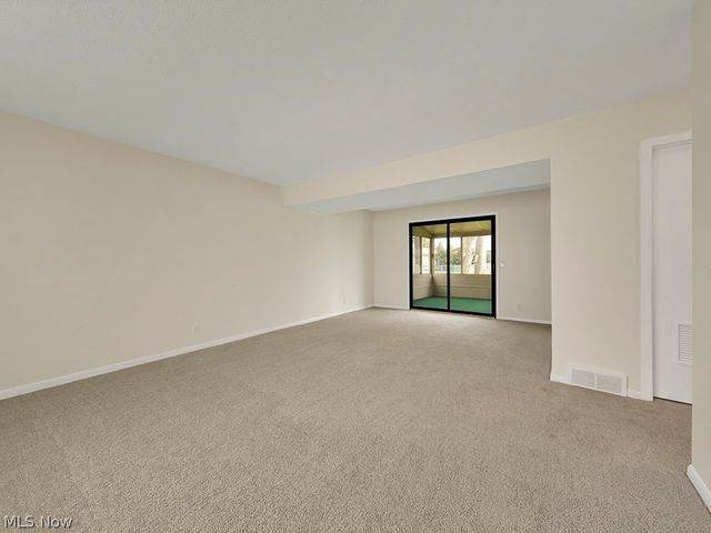 2977 Gale Road, Willoughby, OH 44094